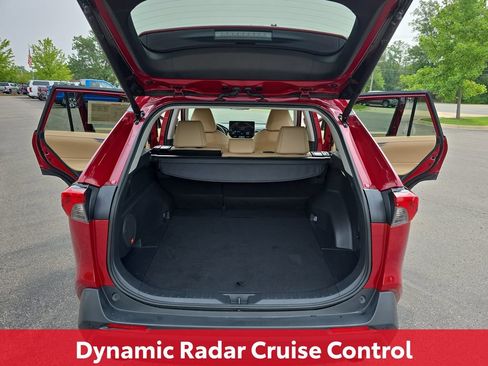 Certified 2025 Toyota RAV4 XLE Premium w/ Weather Package AWD/4WD image 15
