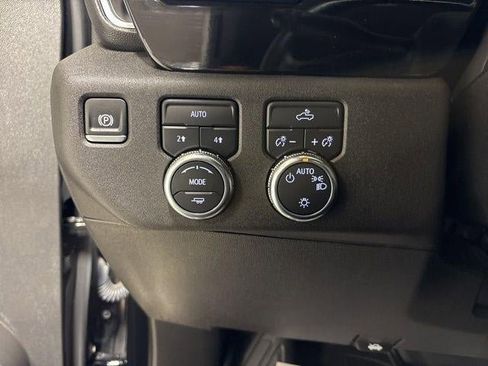 Used 2024 GMC Sierra 1500 SLE AWD/4WD image 15