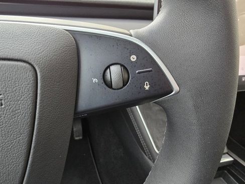 Used 2026 Tesla Model Y Long Range image 26