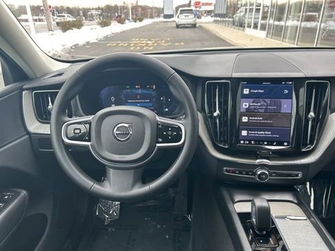 Certified 2025 Volvo XC60 B5 Plus AWD/4WD image 18