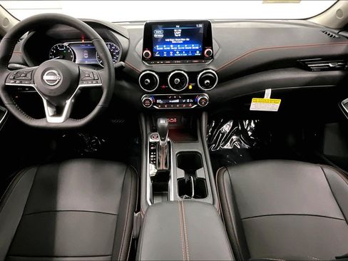 New 2025 Nissan Sentra SR w/ SR Premium Package FWD image 6