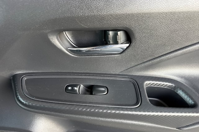 Used 2023 Nissan Versa SV FWD image 18