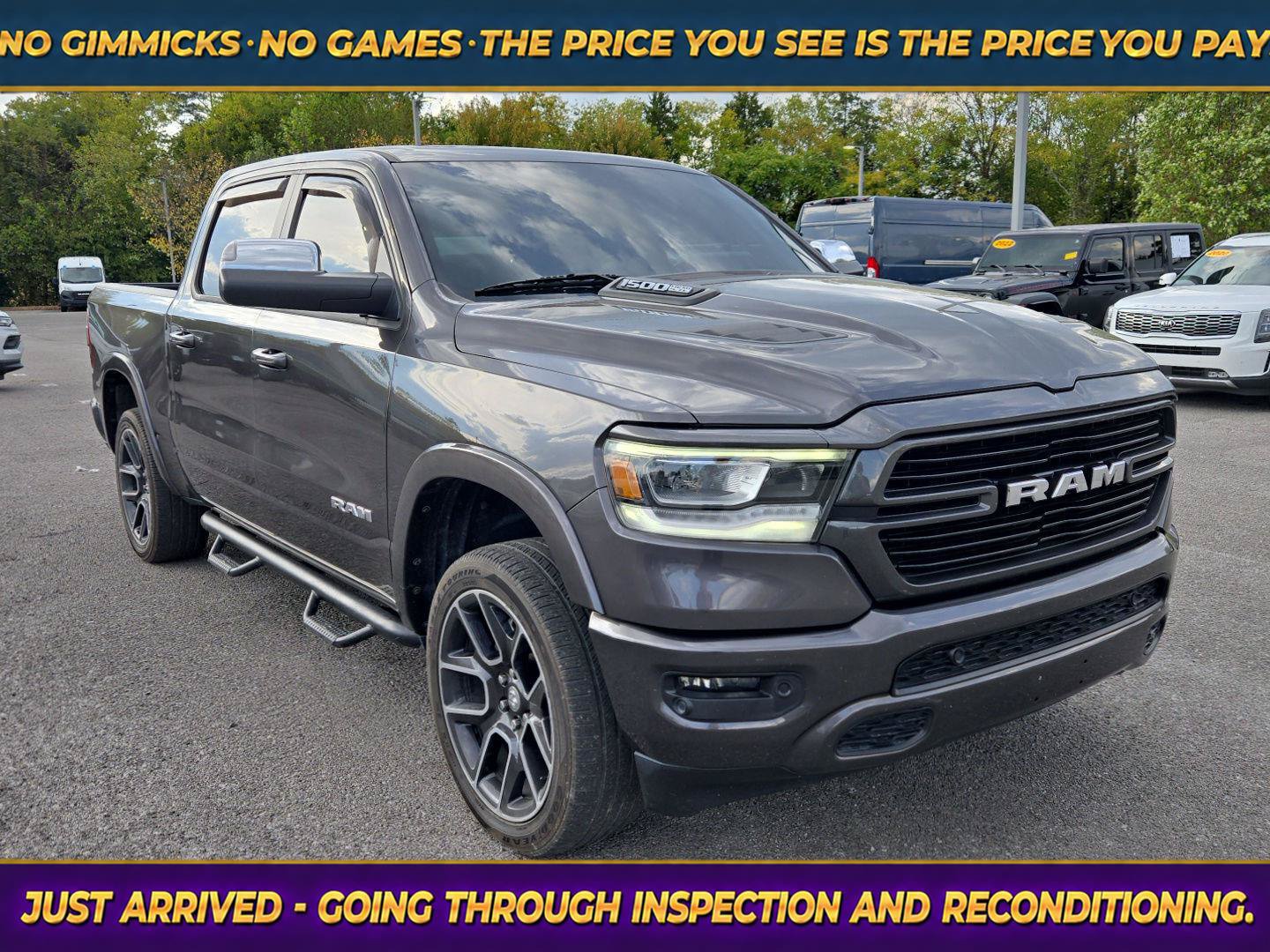 Used 2019 RAM 1500 Laramie AWD/4WD image 1