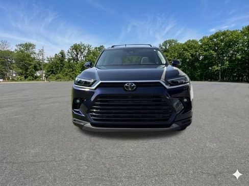 Used 2026 Toyota Grand Highlander AWD Hybrid image 3
