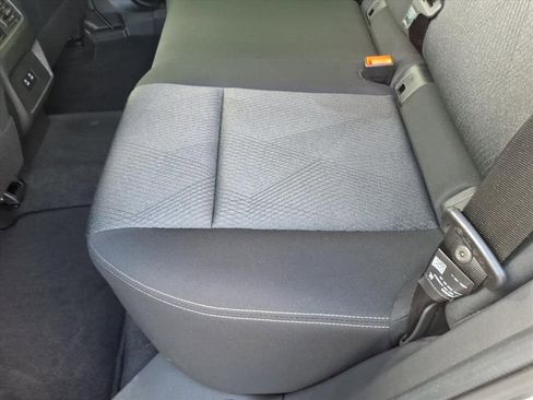 Used 2024 Nissan Rogue SV image 25