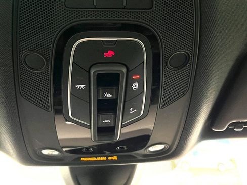 Used 2018 Audi SQ5 Premium Plus AWD/4WD image 27