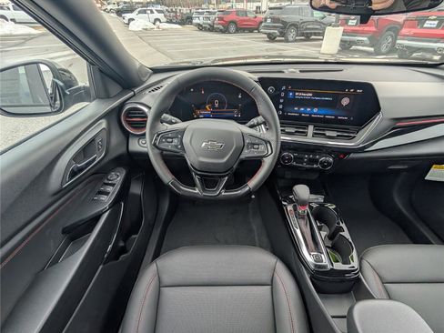 New 2026 Chevrolet Trax RS image 13