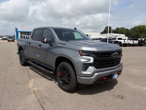 New 2026 Chevrolet Silverado 1500 RST w/ Redline Edition AWD/4WD image 7