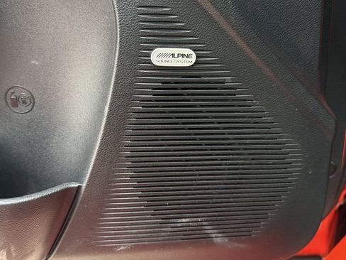 Used 2018 Dodge Challenger R/T Plus image 23