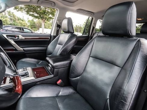 Used 2018 Lexus GX 460 Premium AWD/4WD image 47