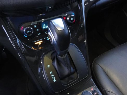 Used 2016 Ford Escape Titanium AWD/4WD image 24
