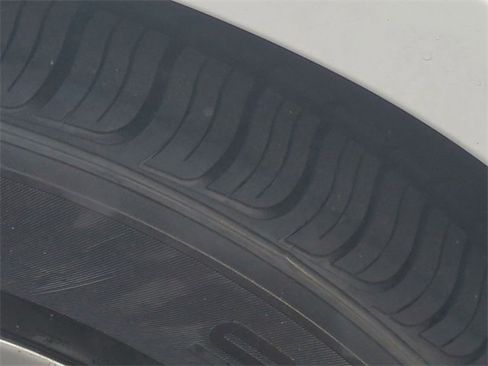 Used 2023 Chevrolet Malibu LT w/ Driver Confidence Package image 20