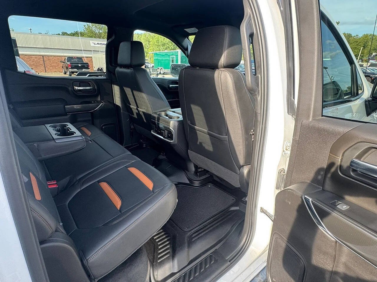 Used 2022 GMC Sierra 1500 AT4 w/ AT4 Preferred Package AWD/4WD image 14