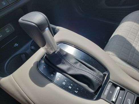 New 2026 Honda HR-V LX image 20