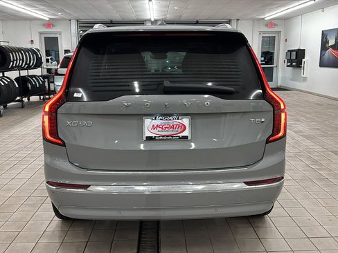 New 2026 Volvo XC90 T8 Ultra w/ Protection Package Premier image 6