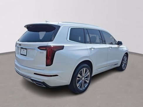 Certified 2024 Cadillac XT6 Premium Luxury w/ Technology Package AWD/4WD image 6