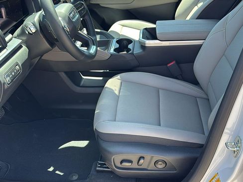 New 2026 GMC Terrain Elevation w/ Elevation Premium Package FWD image 14