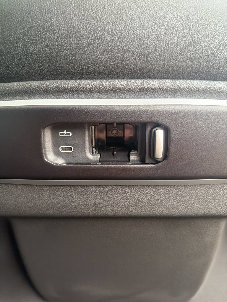 New 2026 BMW X5 xDrive50e AWD/4WD image 18