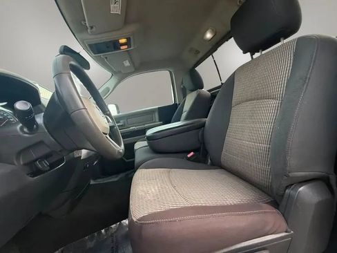 Used 2011 RAM 1500 Classic SLT RWD image 10