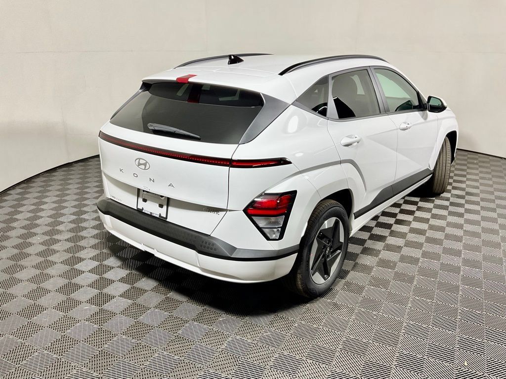 New 2025 Hyundai Kona SEL FWD image 18