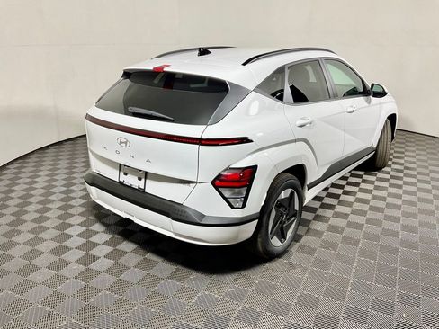 New 2025 Hyundai Kona SEL image 18