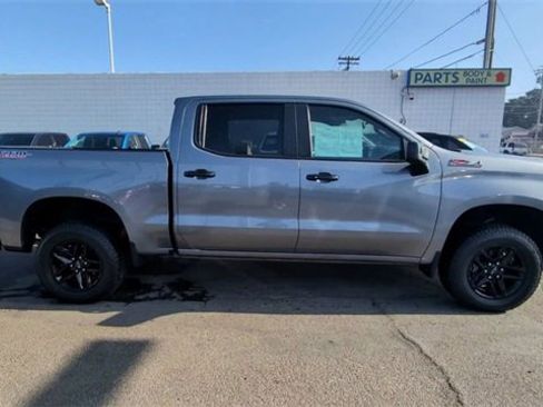 Certified 2022 Chevrolet Silverado 1500 LT Trail Boss w/ Bed Protection Package image 9