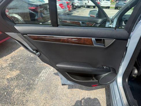 Used 2013 Mercedes-Benz C 300 4MATIC Sedan image 15