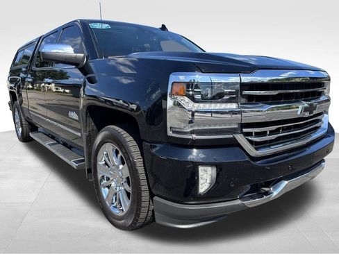Used 2017 Chevrolet Silverado 1500 High Country AWD/4WD image 7