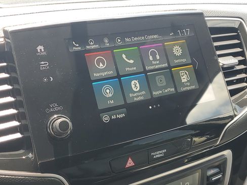 Used 2019 Honda Pilot Touring image 27