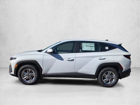 New 2026 Hyundai Tucson SE image 5