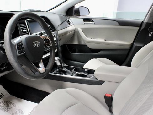 Used 2019 Hyundai Sonata SE FWD image 22
