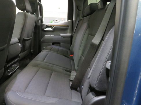 Used 2024 GMC Sierra 1500 Elevation image 7