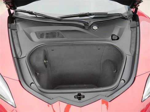 Used 2021 Chevrolet Corvette Stingray Premium Cpe w/ Z51 Performance Package image 3