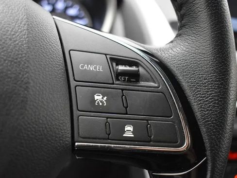 Used 2024 Mitsubishi Eclipse Cross SE image 23