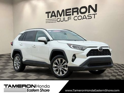 Used 2021 Toyota RAV4 XLE Premium FWD image 1