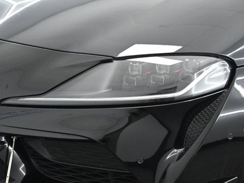 Used 2020 Toyota Supra Premium w/ Driver Assist Package RWD image 8