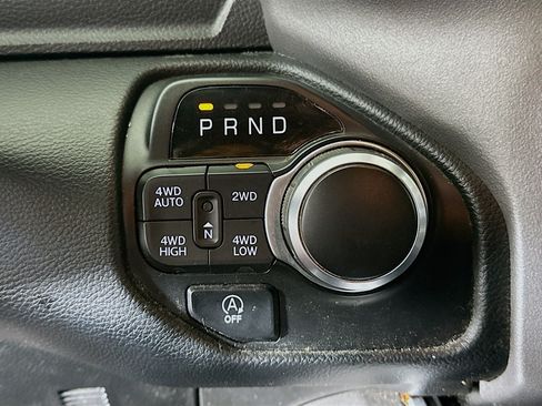 Used 2021 RAM 1500 Big Horn AWD/4WD image 24