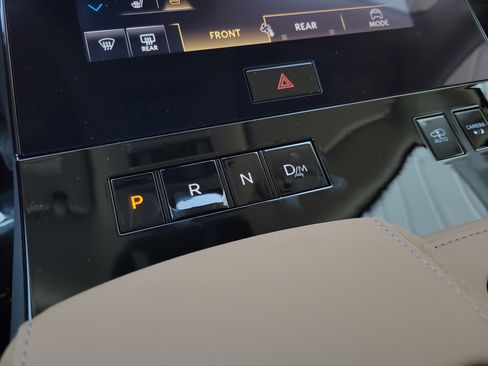 New 2026 INFINITI QX80 Luxe RWD image 25