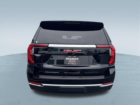 Used 2025 GMC Yukon Elevation AWD/4WD image 7