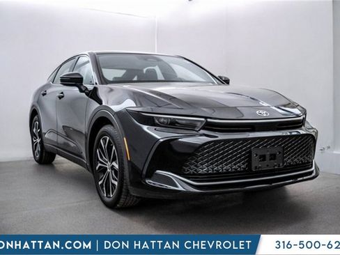 Used 2024 Toyota Crown XLE image 36