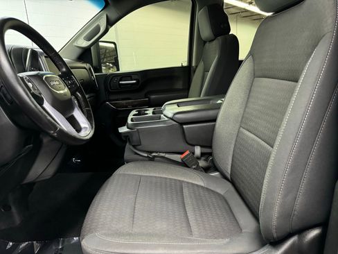 Used 2020 GMC Sierra 3500 SLE image 13