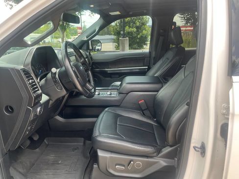 Used 2019 Ford Expedition Max Limited w/ Equipment Group 302A AWD/4WD image 10