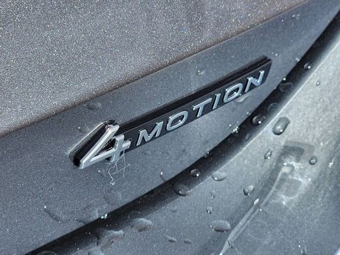 New 2026 Volkswagen Tiguan SE R-Line AWD/4WD image 31