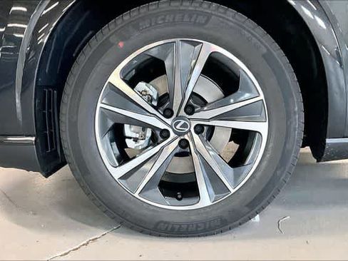 New 2026 Lexus RX 350 Premium w/ Accessory Package (2T) AWD/4WD image 12