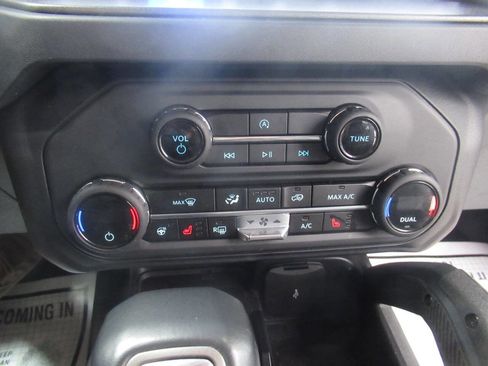Used 2025 Ford Bronco Badlands AWD/4WD image 23