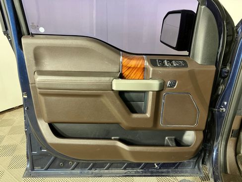 Used 2017 Ford F150 King Ranch w/ Equipment Group 601A Luxury image 23