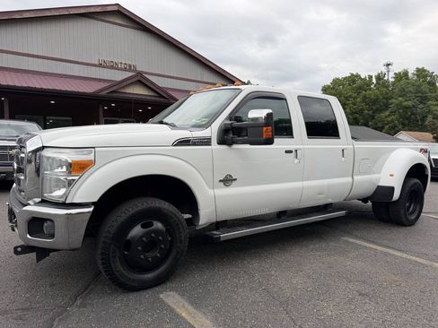 Used 2014 Ford F350 Lariat w/ Lariat Ultimate Package AWD/4WD image 1