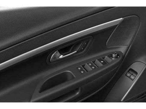 Used 2015 Volkswagen Eos Komfort FWD image 18