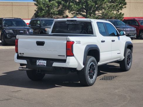 New 2026 Toyota Tacoma TRD Off-Road w/ TRD Off Road Upgrade Package AWD/4WD image 2