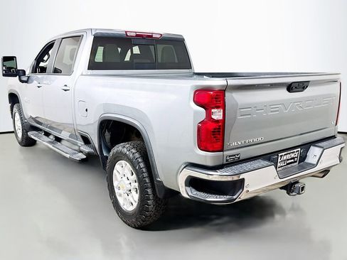 Used 2024 Chevrolet Silverado 2500 LT w/ Texas Edition AWD/4WD image 6